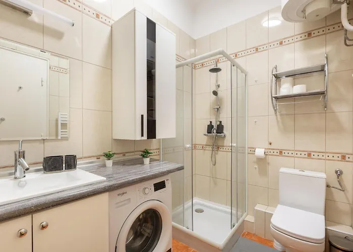 Lägenhet Adorable And Charming 2br In Center, Astoria *